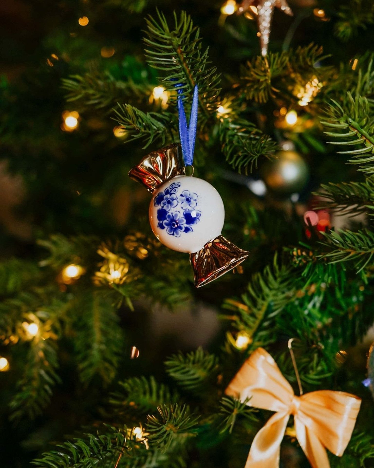 Christmas Ornament - Candy Gold