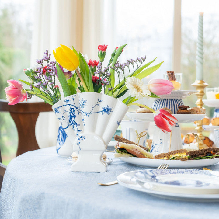 Legyező alakú tulipánváza majmokkal